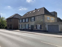 Borderland Residencies